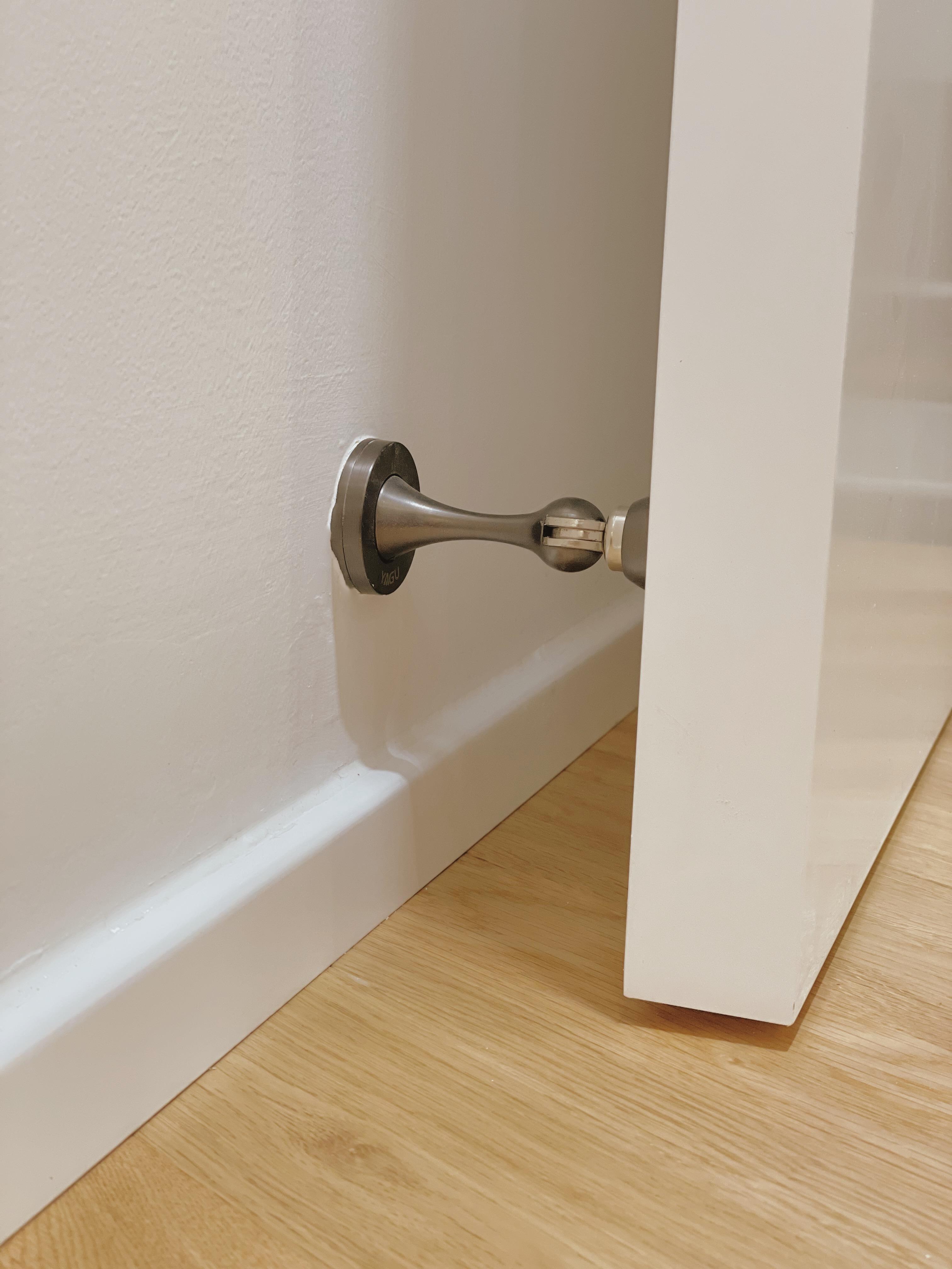 Decoration record, the whole house is made of white painted wooden doors. Pay attention to 6 key points when purchasing wooden doors.